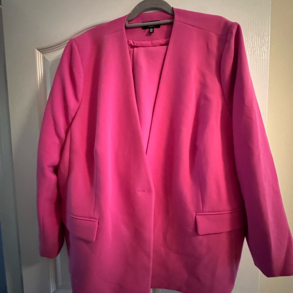 Rafaella Vibrant Pink Blazer and Pant Suit
